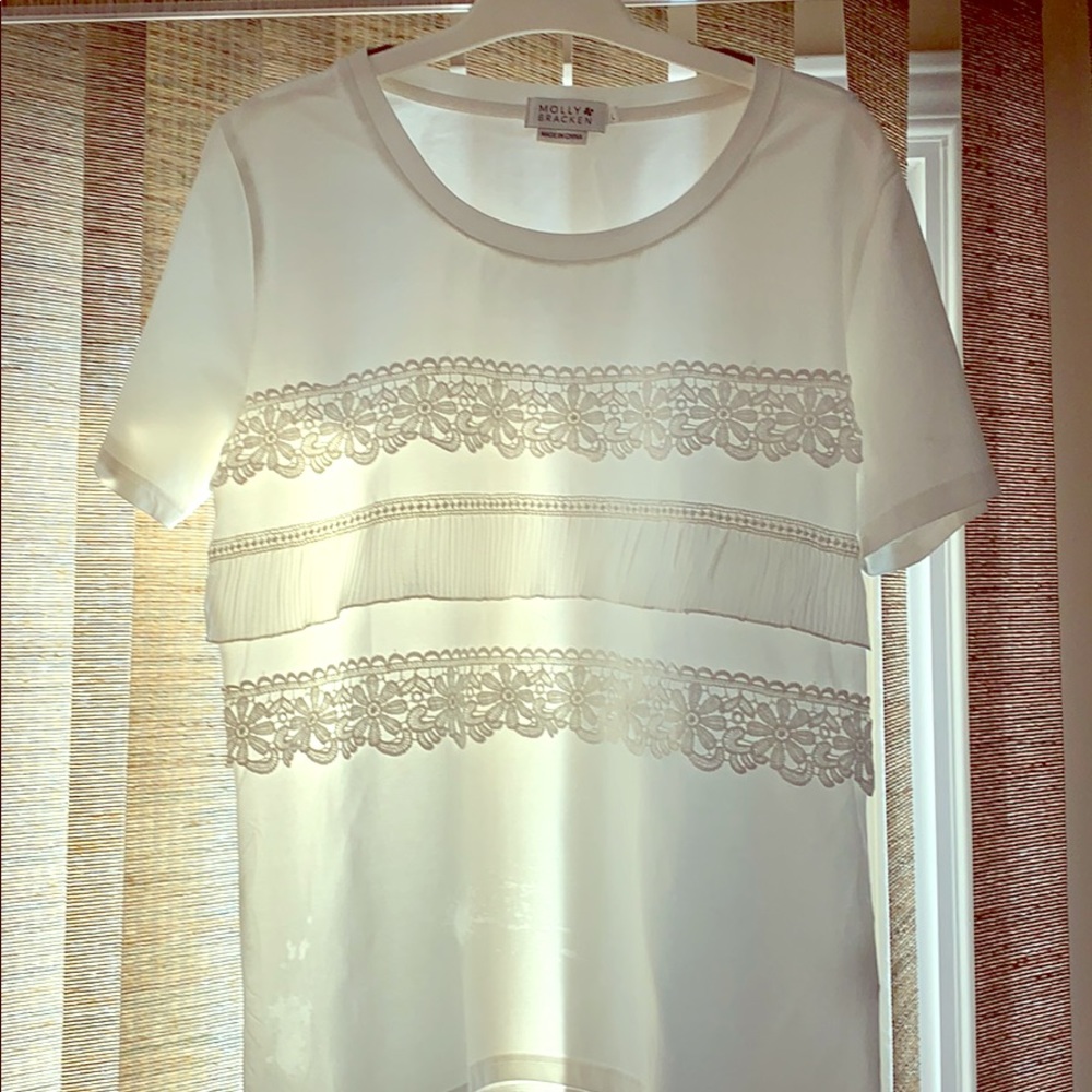 Molly Bracken top